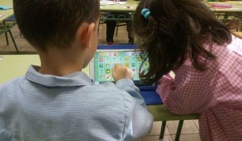 El CEIP Villalpando de Segovia incorpora el uso de tabletas en el aula 2