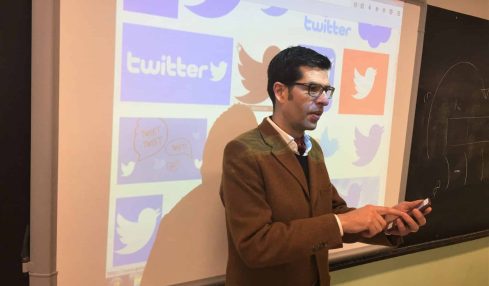 Eduardo Infante, el profesor que enseña filosofía a sus alumnos en Twitter 1