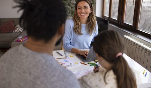 cursos comunicación familias y docentes