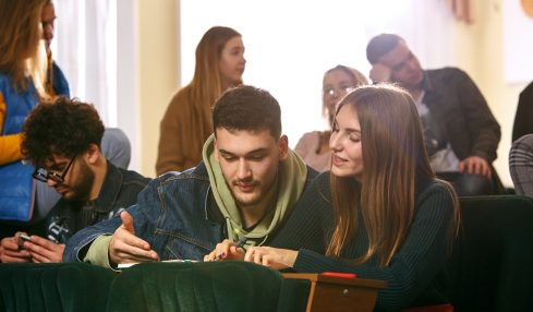 película ‘Diarios de la calle’ fomenta el aprendizaje en la Facultad de Educación